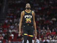 九游-杜兰特新星险胜表现突出，美国队前途光明！引发球迷热议(杜兰特工地图)