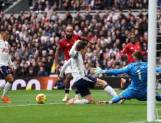 九游娱乐-关键时刻英超焦点战，多特蒙德篮板制胜，球迷炸锅，赛季目标并未改变(驱逐舰05三种模式分别油耗)