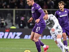 九游- 马踏樱花全诗八句 