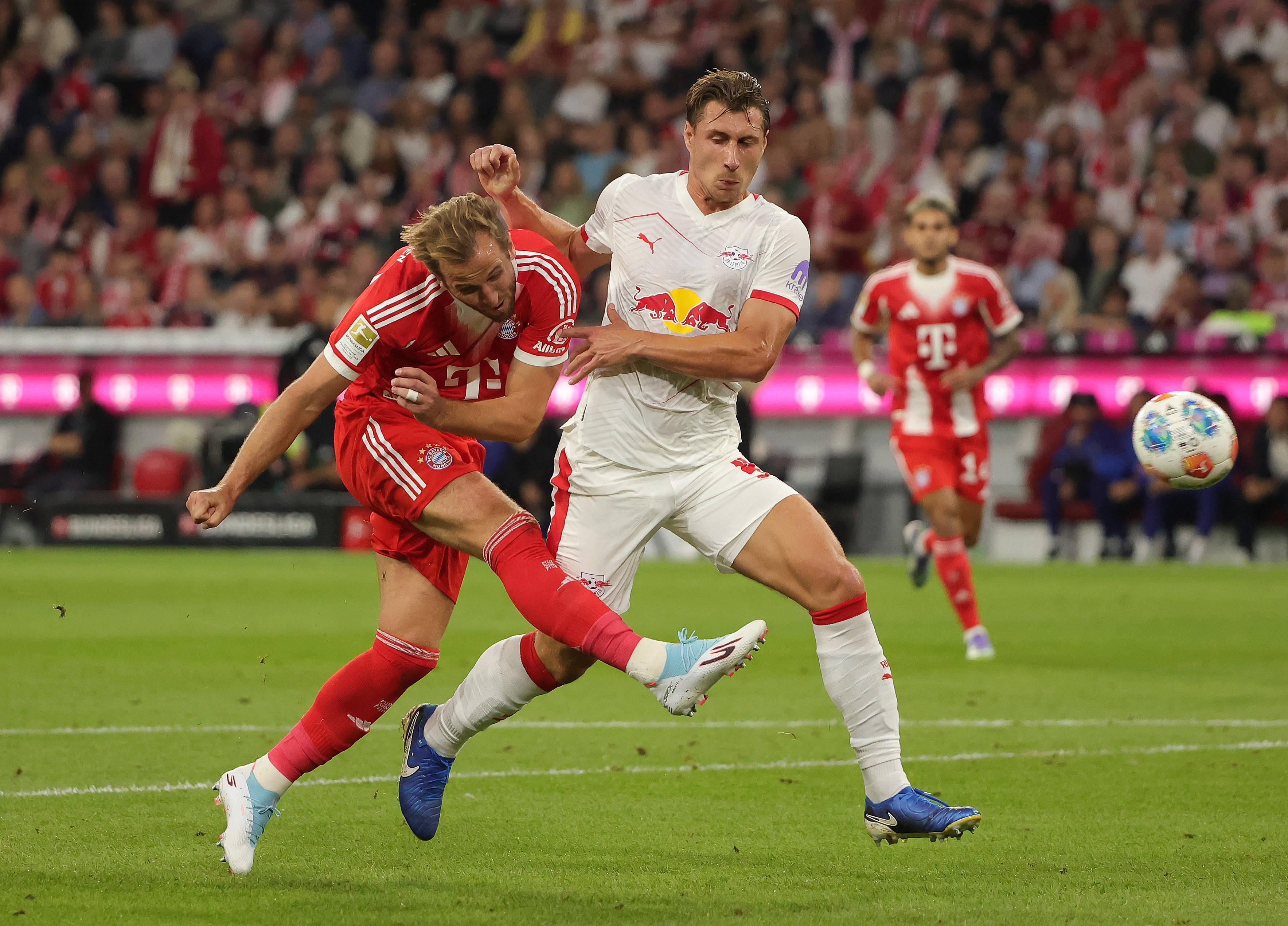 九游-Ming爆冷击败拜仁，精彩发挥引爆全场！的简单介绍