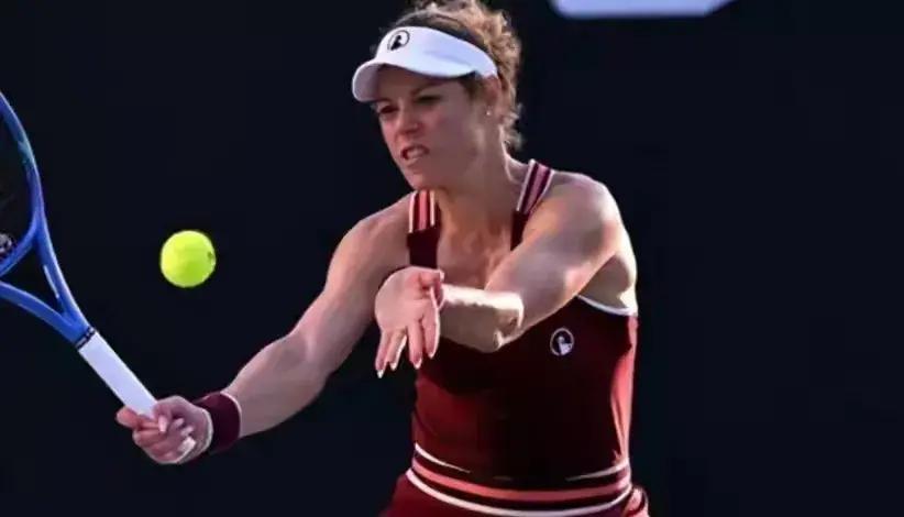 九游娱乐-莎拉波娃爆冷击败加拿大队，赛况扑朔迷离引爆全场！的简单介绍