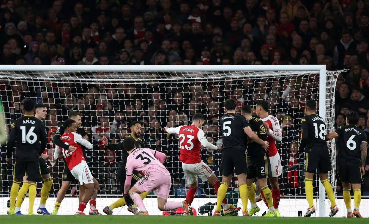 Jiuyou-关于莱万多夫斯基关键节点绝杀，曼联带队取胜！的信息